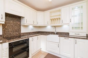 KITCHEN- click for photo gallery